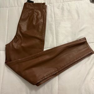 BRAND NEW ZARA LEGGINGS